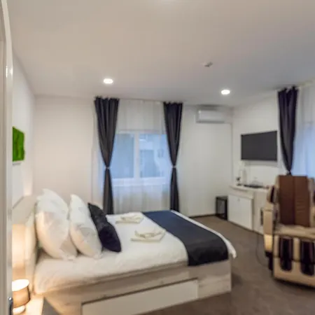 Bada Bing Guest house *