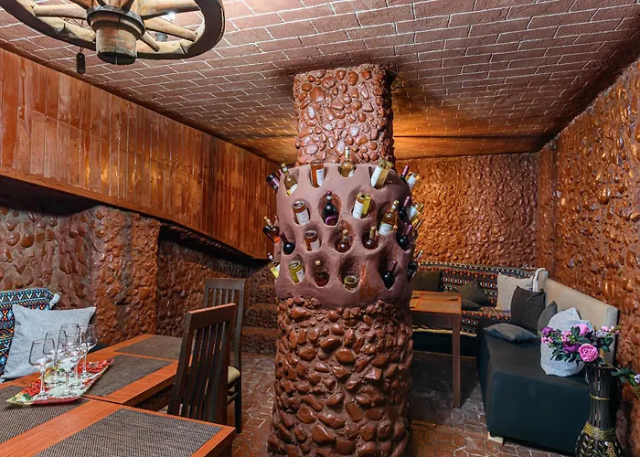 ゲストハウス Bada Bing ブラショフ